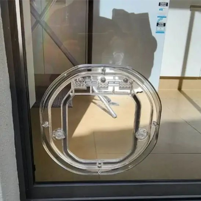 chatiere transparente pour chat porte patio-installation