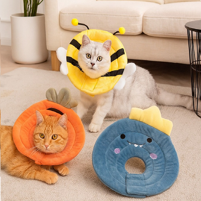 collerette chat trois styles