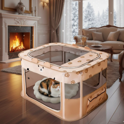 coussin rond blanc dans un parc
