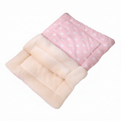 lit pour chat sac de couchage douillet rose